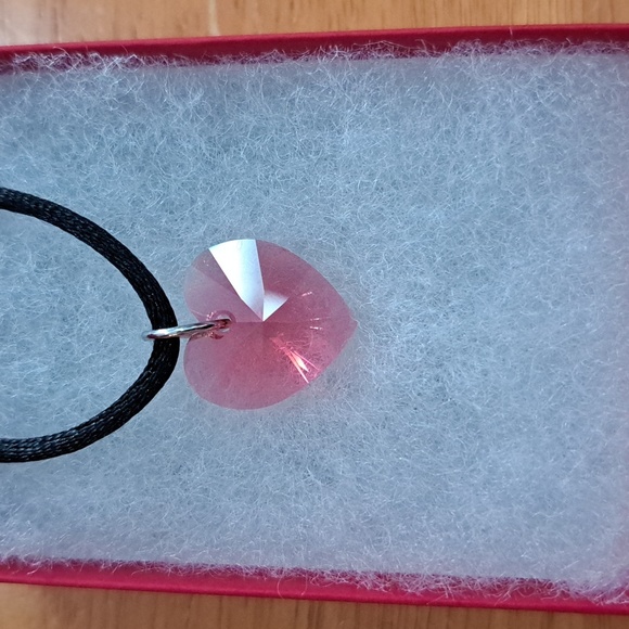 Candy Apple Crystal Heart Necklace - Picture 2 of 6